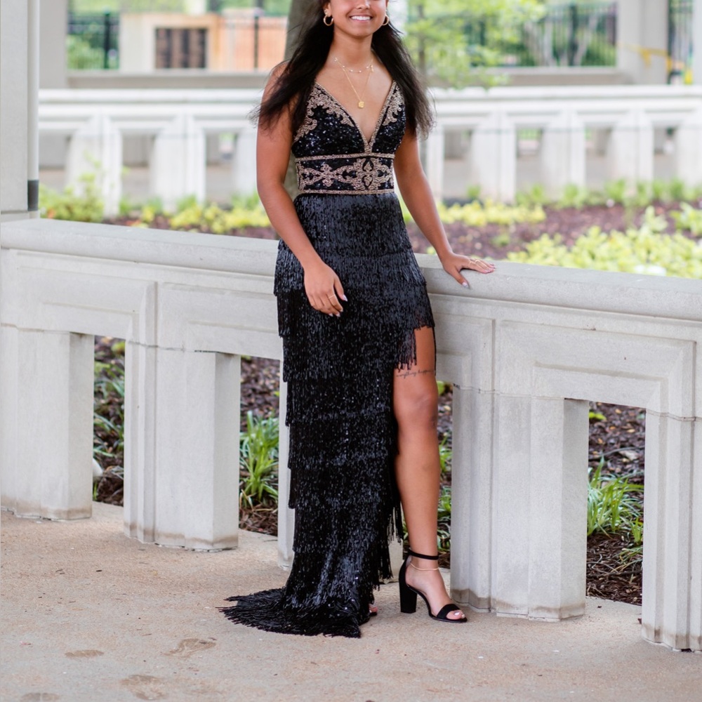 sherri hill prom dress!